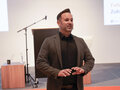 Tag der Lehre 2025 Aufnahme von Moderator Daniel Al-Kabbani.